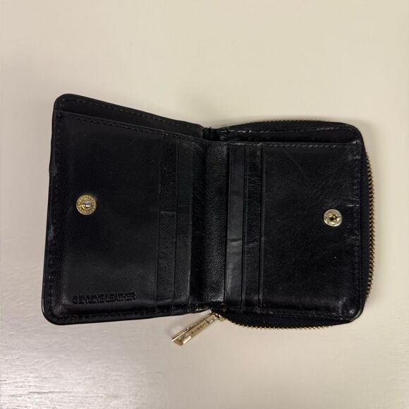 Lodis Black Smooth Leather Wallet with RFID Protection - Picture 4 of 9